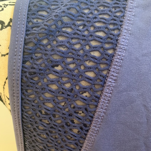 Fabletics Tank - Picture 4 of 5